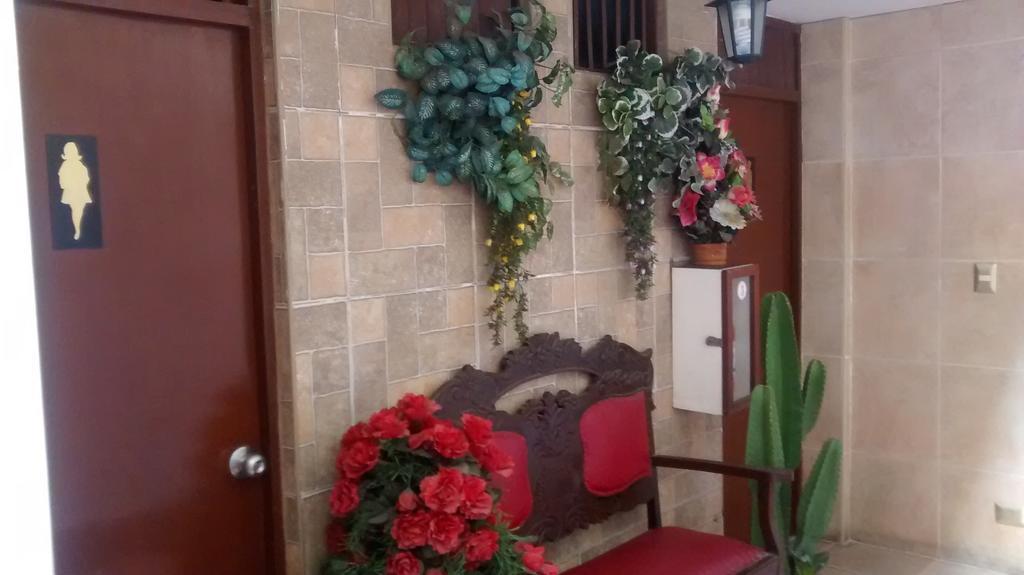 Hostal Iquique Lima Værelse billede